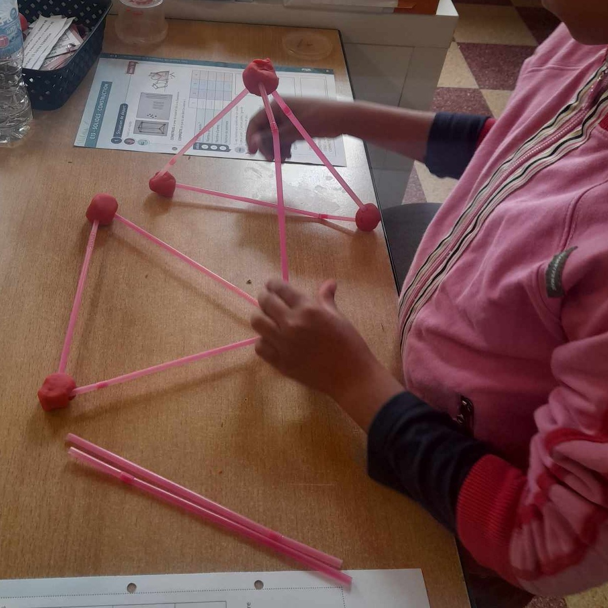 Peut être une image de 1 personne